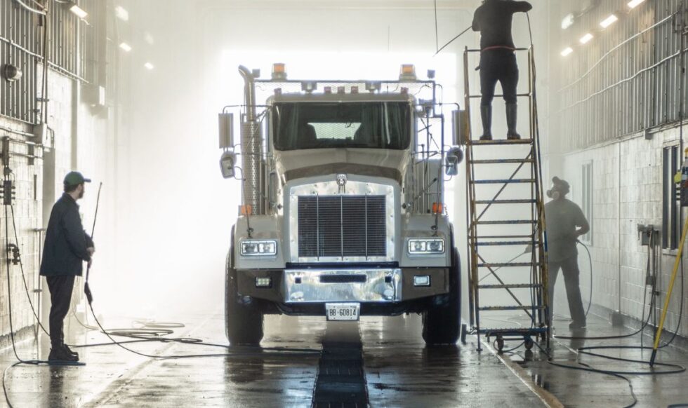 Truck wash (1)